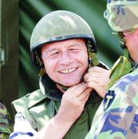 Basescu_militar