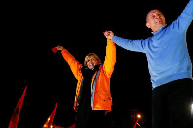 BASESCU INTERCEPTAT DE SRI SI DNA IN DOSARUL UDREA !