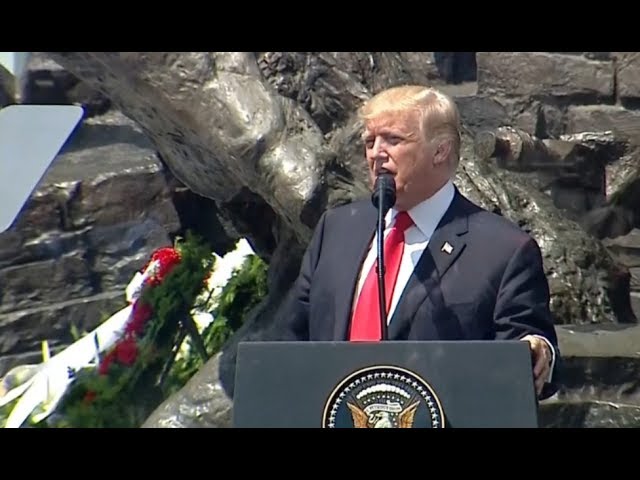 Trump s-a schimbat radical in bine. Avertizeaza Rusia, elogiaza Polonia si Romania