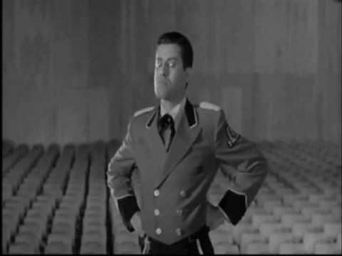 A murit un urias actor de comedie si pantomima