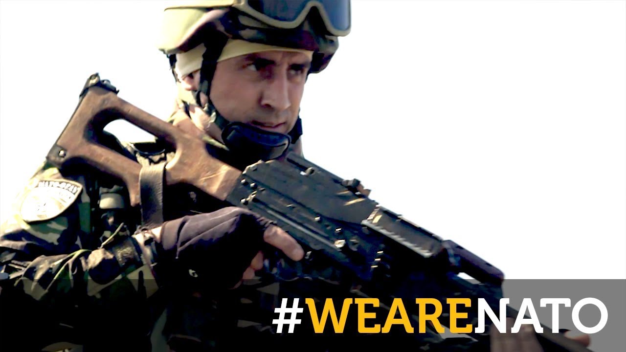 NATO elogiaza curajul militarilor romani